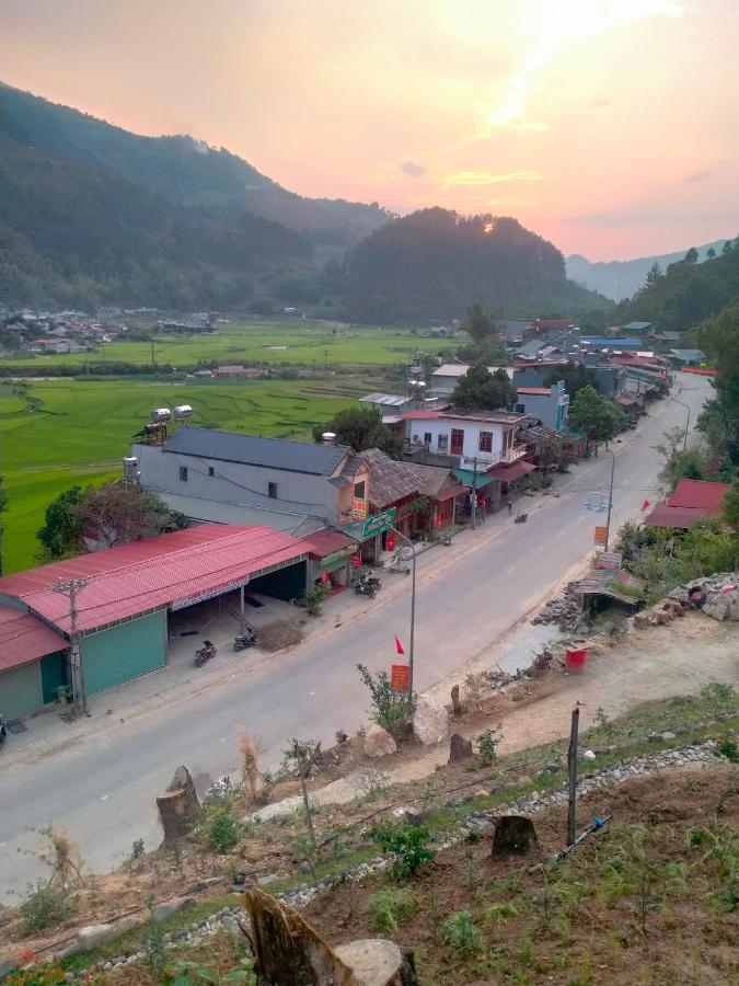 Hoa Son Tra Hotel Mu Cang Chai Esterno foto